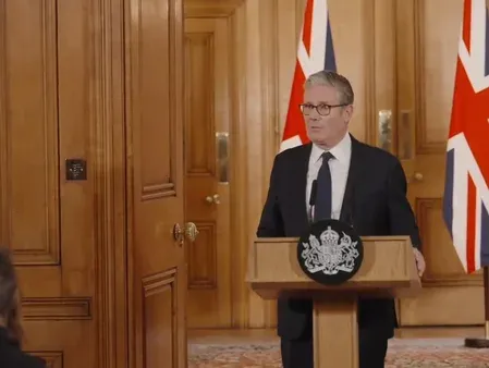 UK bans social media for under-16s: Starmer targets Spring 2027 rollout