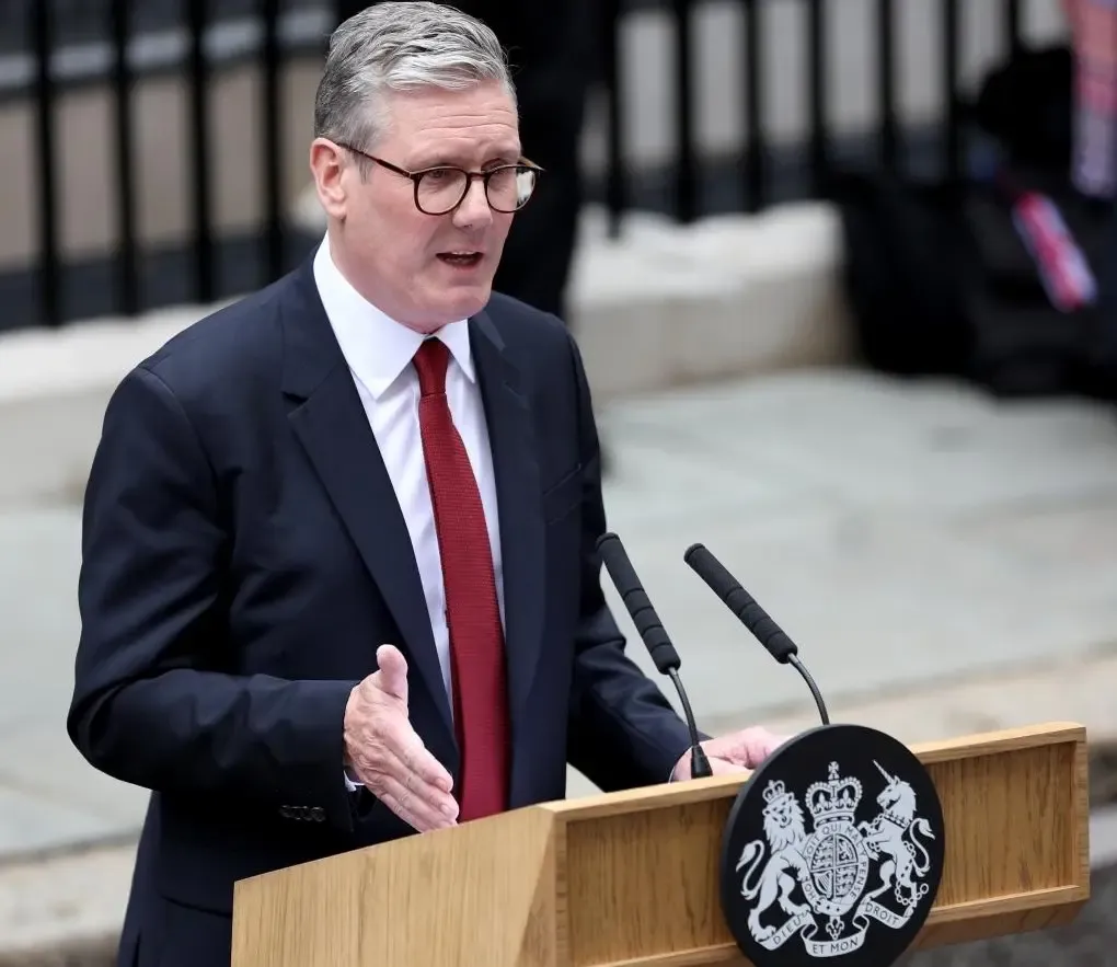 UK Prime Minister Commits to Revitalize Britain in New Year Address