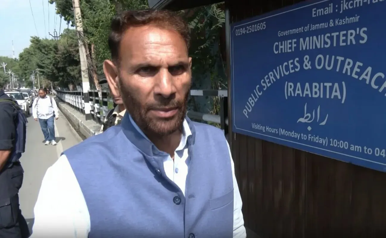 उमर अब्दुल्ला की NC विधायक बैठक: राज्य का दर्जा, शासन और विकास होंगे मुख्य एजेंडा — लारमी
