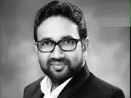 उमाशंकर सिंह को राजकीय सम्मान के साथ अंतिम विदाई, गंगा तट पर उमड़ा जनसैलाब