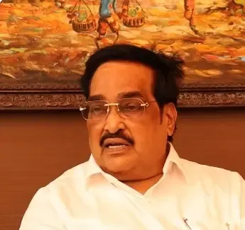 What Inspiring Stories Did Union Minister C.R. Paatil and Rivaba Jadeja Share About PM Modi's Simplicity Before His Birthday?