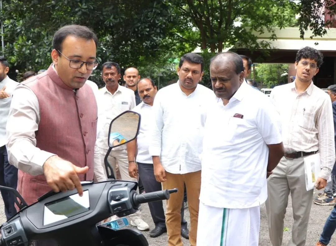 Kumaraswamy backs EV two-wheeler push, pledges policy support for global competitiveness