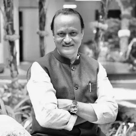 How Did Union Ministers Honor Ajit Pawar After His Tragic Plane Crash?