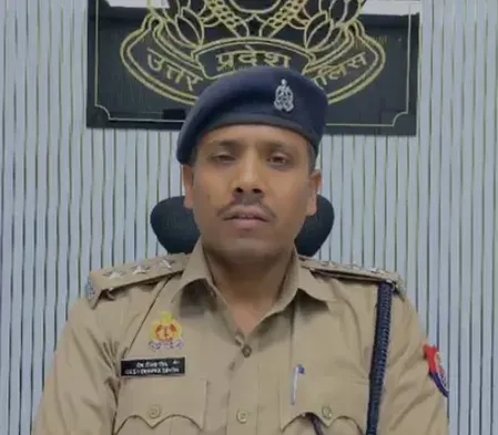 यूपी : बिजनौर के शिव मंदिर में चोरी, नागदेवता की प्रतिमा चोरी कर भाग रहा युवक पकड़ाया