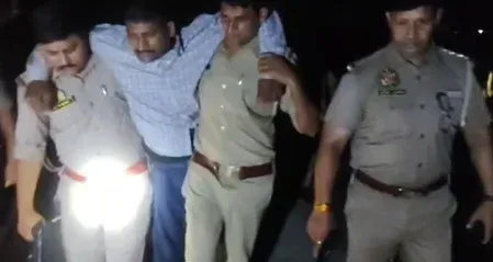 बुलंदशहर मंदिर चोरी गैंग का आरोपी हिमांशु मुठभेड़ में गिरफ्तार, पुलिस की जवाबी गोली से पैर घायल
