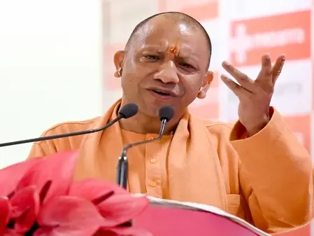 Did UP CM Transfer Rs 2,000 Crore to 2 Lakh Beneficiaries under PMAY (U)?