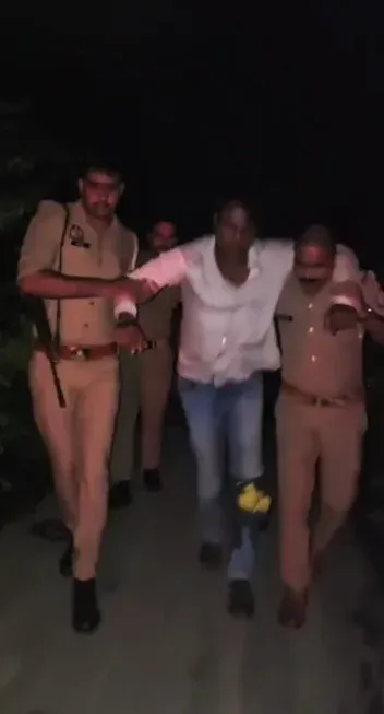 Jaunpur encounter: History-sheeter shot, accomplice held in UP