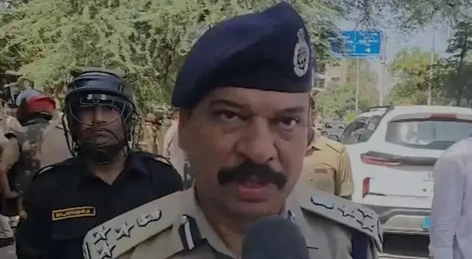 Uttar Pradesh Increases Minimum Wages Amid Noida Protests; Police Make 300 Arrests
