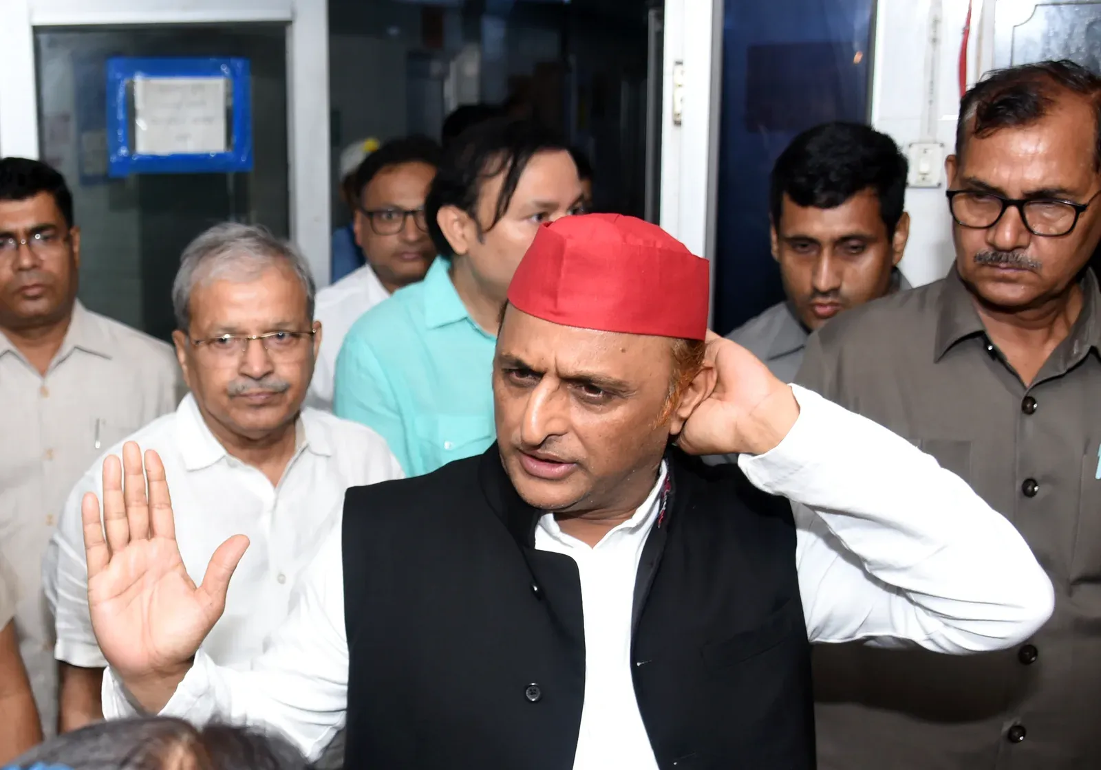 Ram Temple donation row: UP Minister questions Akhilesh Yadav's source, seeks SIT probe