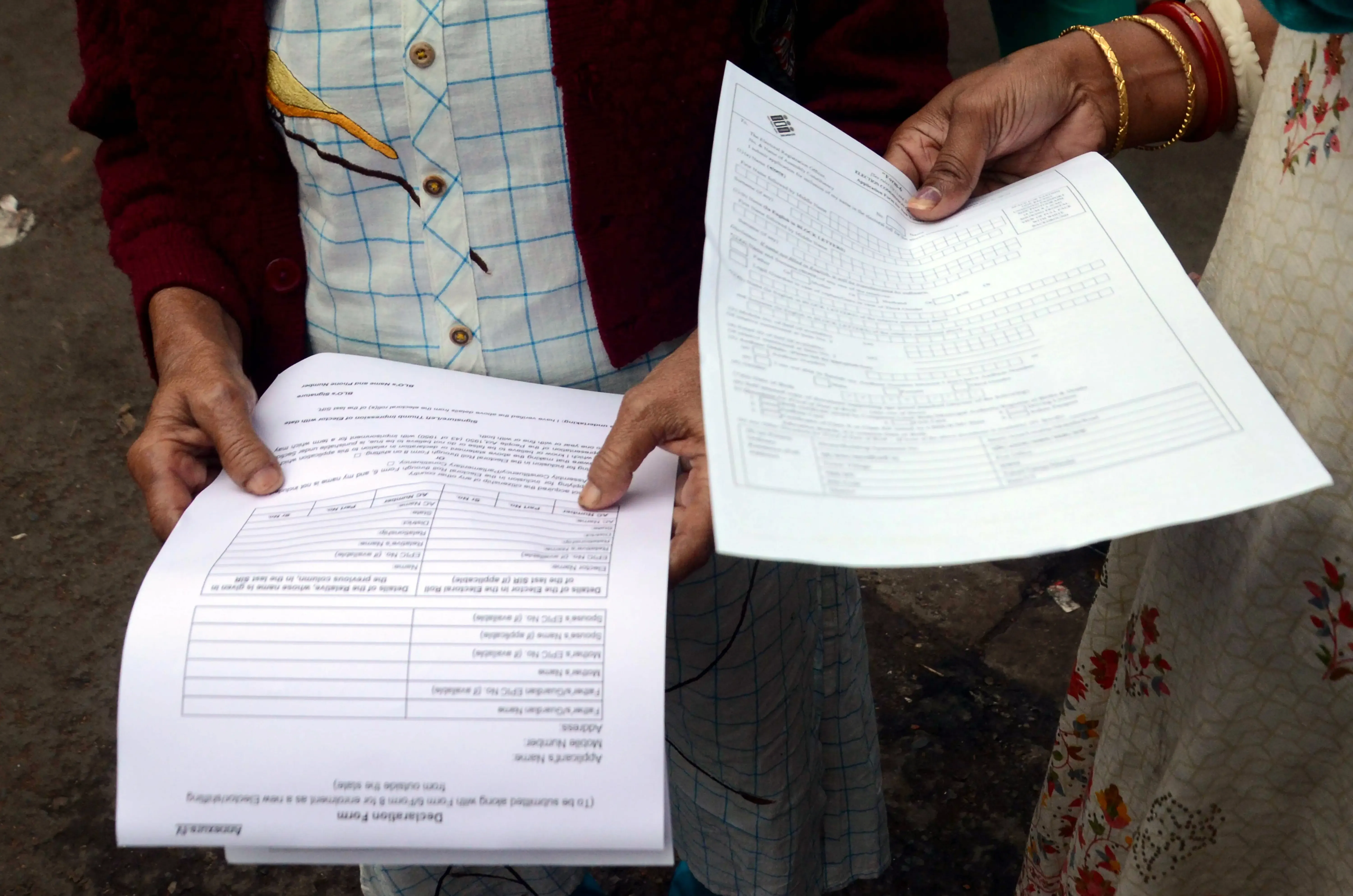 क्या यूपी-एमपी समेत छह राज्यों में एसआईआर की तारीख बढ़ी है?