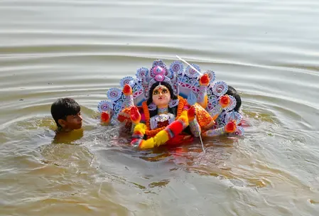Noida Durga idol immersion 2026: 122 idols, 20 ponds, 2,500 cops deployed