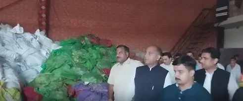 क्या यूपी सरकार ने हिमाचल प्रदेश के लिए राहत सामग्री भेजी?