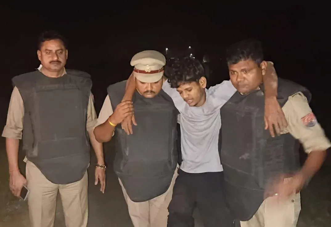 आजमगढ़: 70 वर्षीय भुआल चौहान हत्याकांड का 48 घंटे में खुलासा, मुठभेड़ में आरोपी अभय चौहान गिरफ्तार