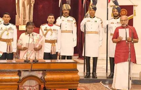 उपराष्ट्रपति के रूप में सीपी राधाकृष्णन ने ली शपथ, जानें पूरी प्रक्रिया