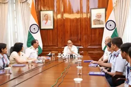 How Can Students Uphold National Pride? Rajnath Singh's Inspiring Message