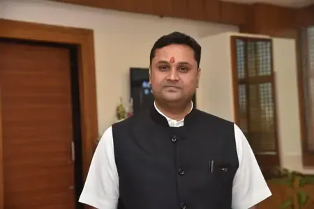 Chhattisgarh Assembly Erupts Over Jamboree Tender Controversy as Opposition Walks Out