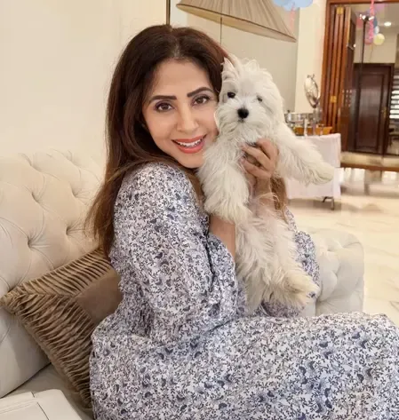 How Can Urmila Matondkar Help You Stay in the 'Valentine Day Zone' Forever?