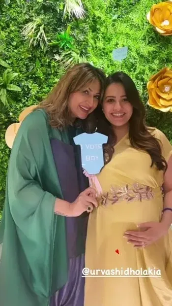 Urvashi Dholakia apologises to Anita Hassanandani on national TV for missing her wedding