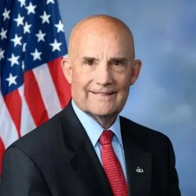 New Legislation Aims for Permanent Moon Base by 2030
