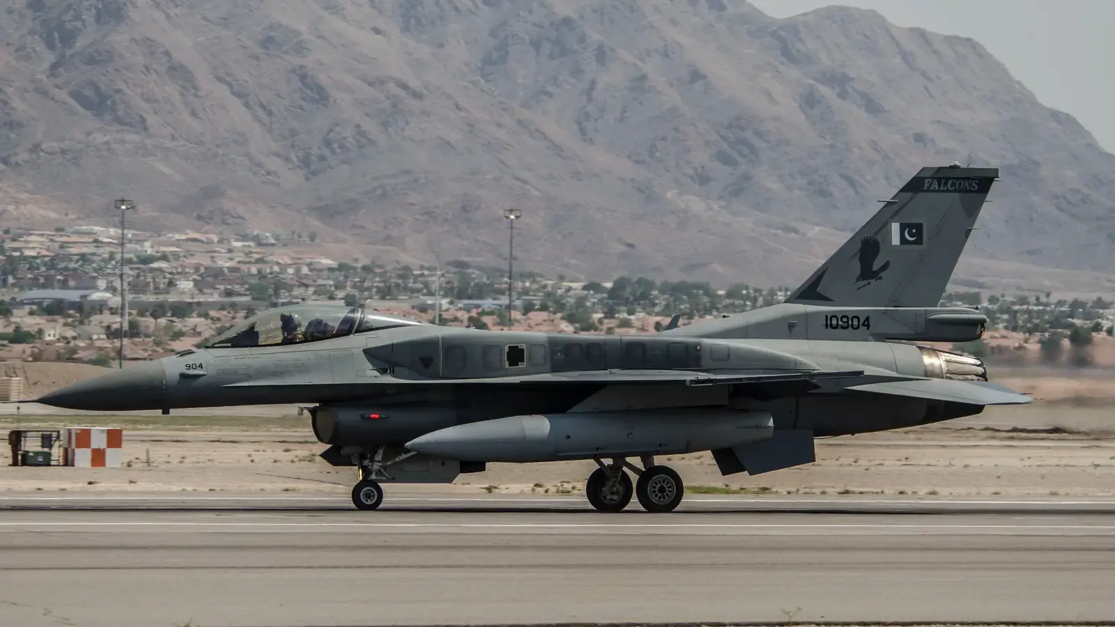 US approves $686mn F-16 upgrade package for Pakistan, extends fleet life to 2040