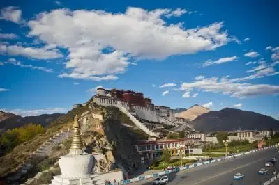 US flags China's restrictions on Tibet access for diplomats and journalists