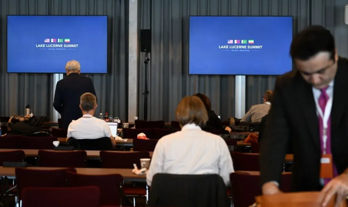 US-Iran nuclear talks in Switzerland stretch overnight, progress on Hormuz and Lebanon
