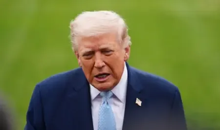 US Considers Reducing Military Actions Against Iran, Calls for Global Cooperation in Securing Hormuz