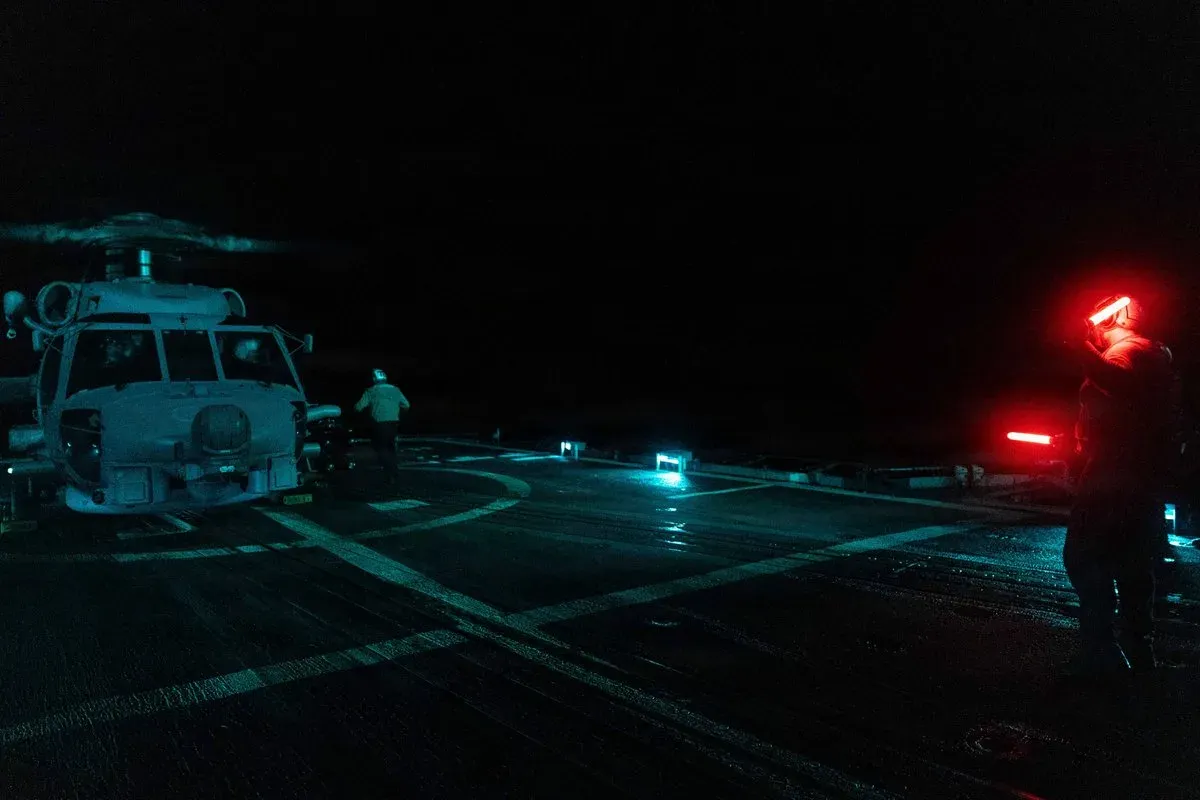 US Navy restores Hormuz oil flow to 8 mn barrels/day, says Energy Secretary Wright