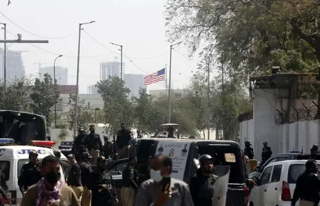 US Directs Non-Emergency Staff at Lahore and Karachi Consulates to Depart Pakistan