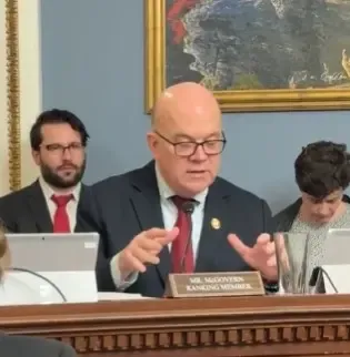 Republicans Introduce New Bills to Tighten Deportation Policies