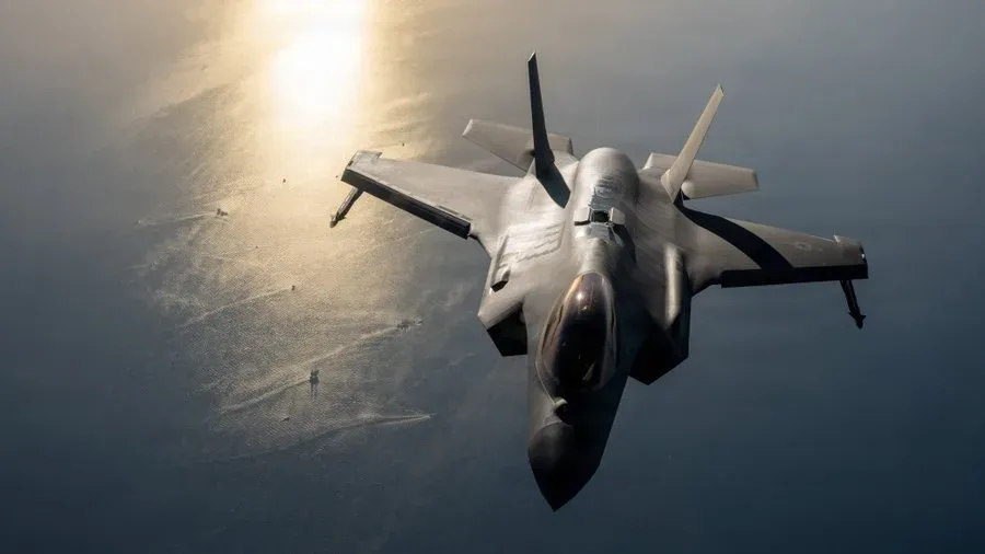 Strait of Hormuz southern route open; US forces aided 1,000+ vessels in 3 months