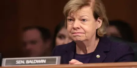 US Senators Urge Action Against Chinese Automakers Threat