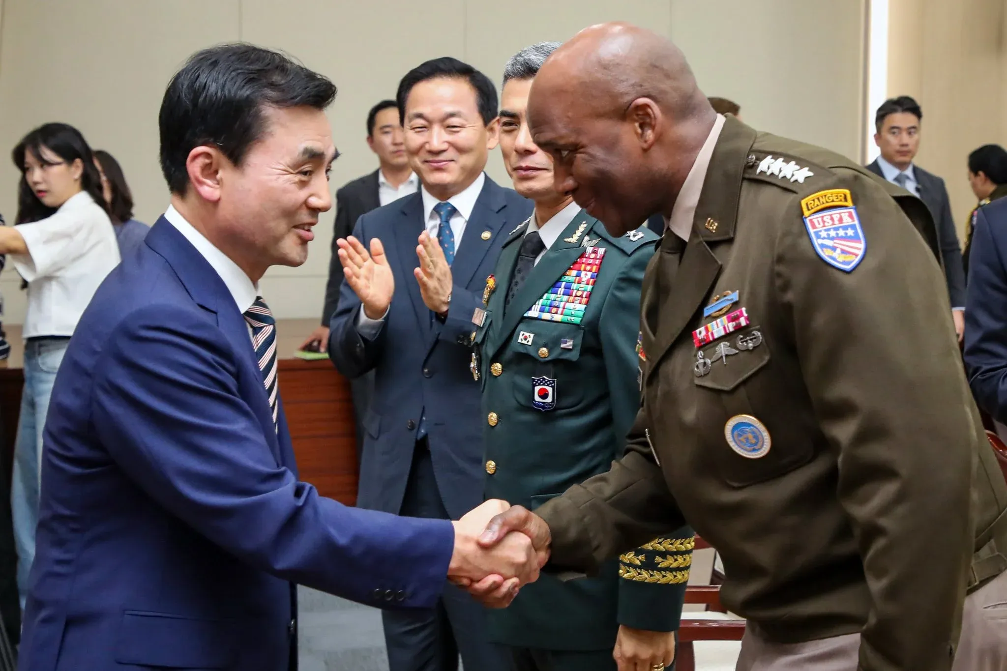 How is USFK Commander Supporting South Korea's New Defence Chief?