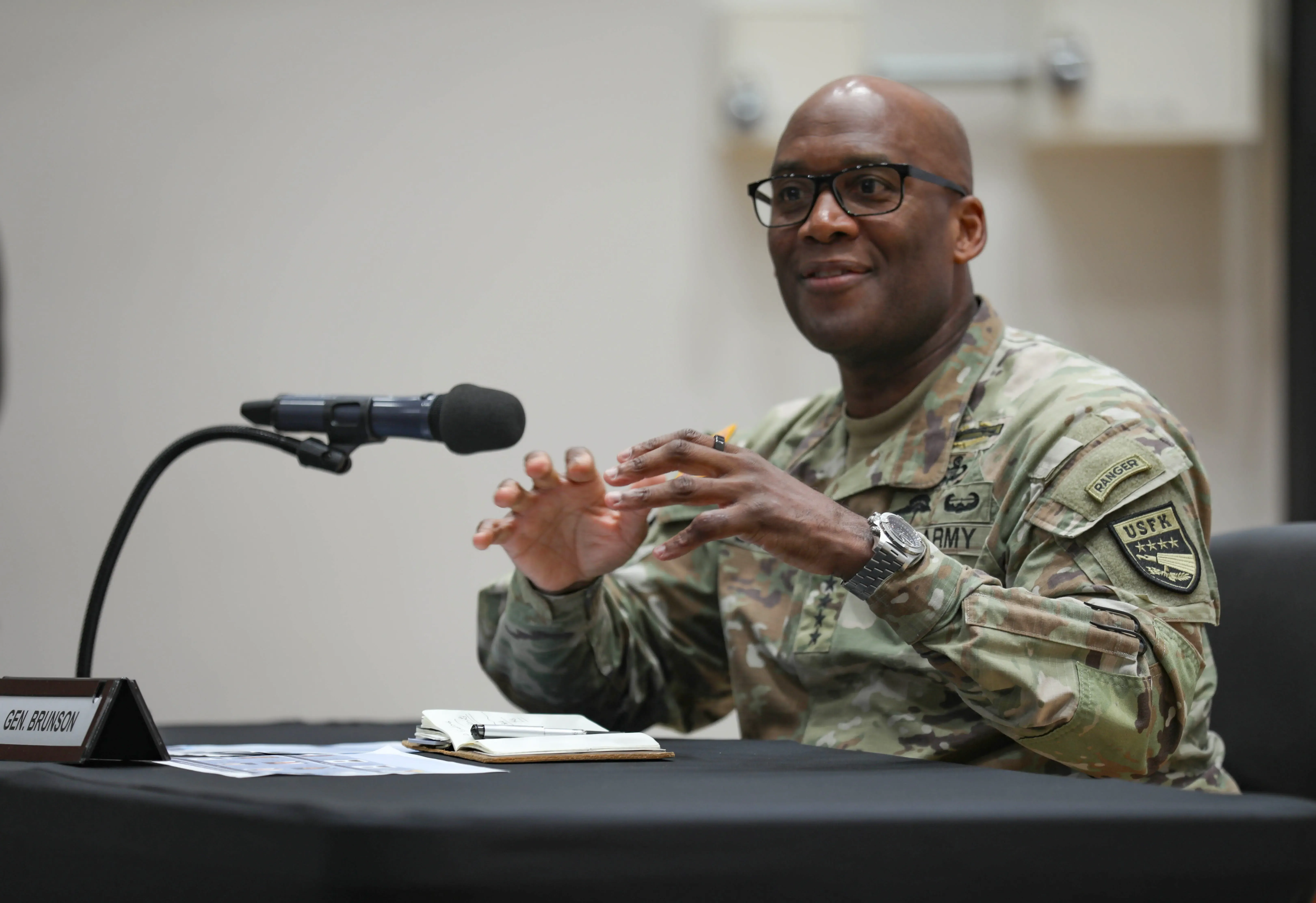 How Is the USFK Commander Highlighting the 'Strategic Triangle' Among South Korea, Japan, and the Philippines?