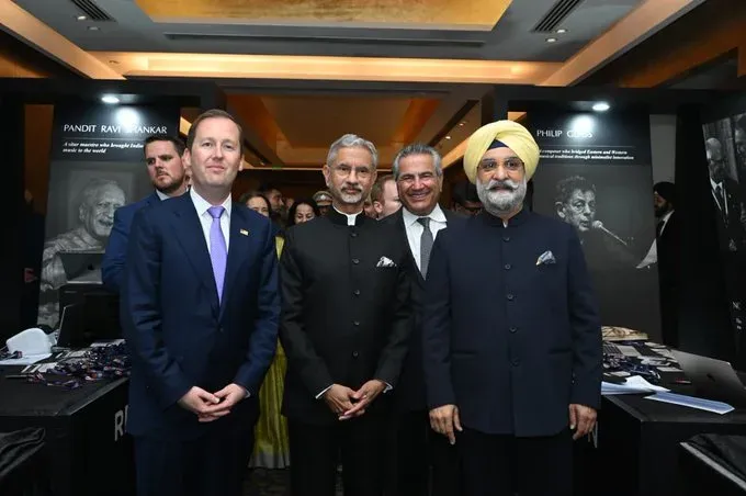यूएसआईएसपीएफ की 'वी द पीपल–250 वॉयसेज' बुक लॉन्च: जयशंकर और राजदूत गोर ने भारत-अमेरिका साझेदारी पर साझा किए विचार