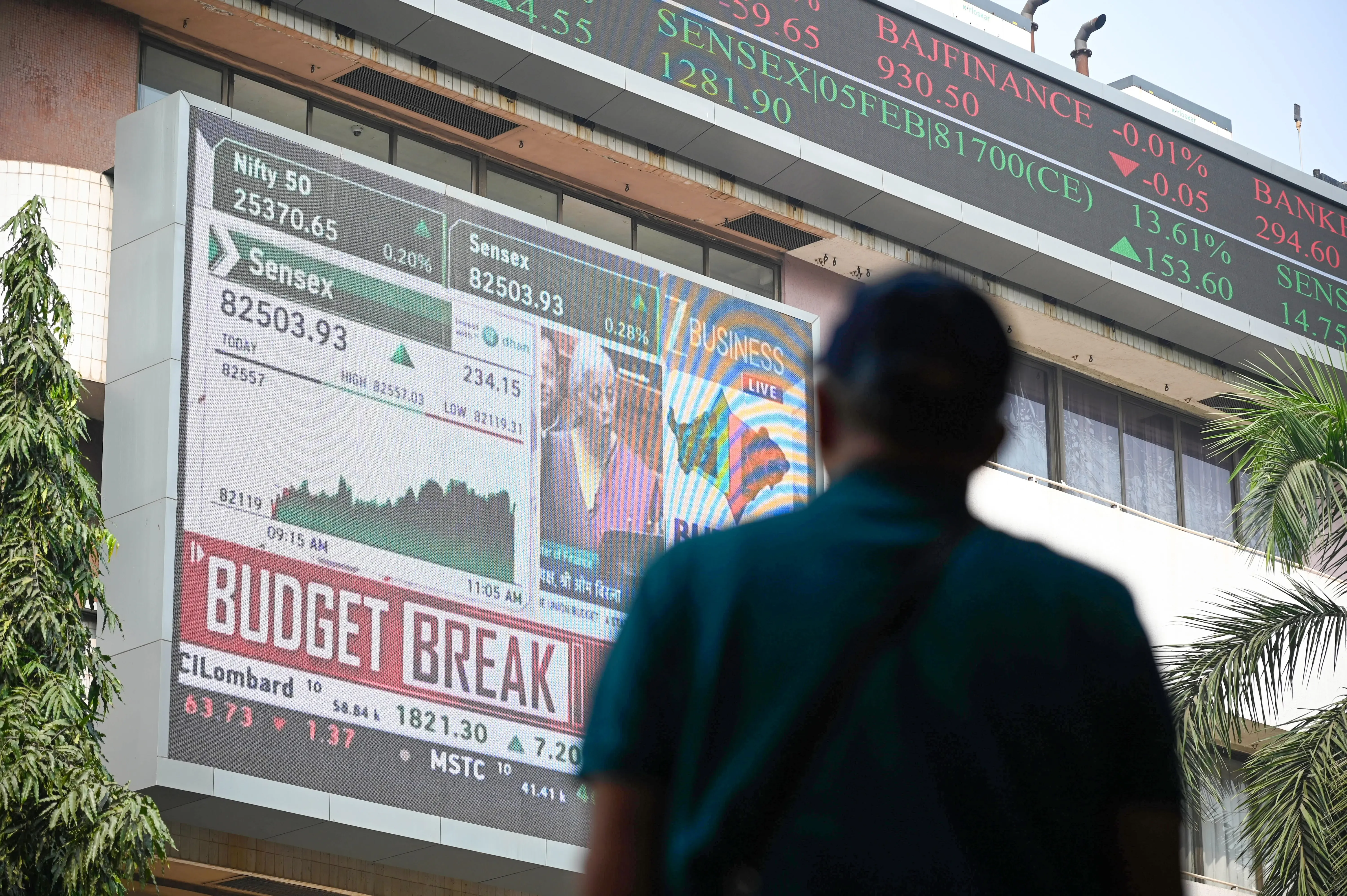 अप्रैल 2026 में सेंसेक्स 5.17%25 और निफ्टी 50 5.81%25 चढ़े, मार्केट कैप ₹51 ट्रिलियन बढ़कर ₹463.3 ट्रिलियन पर