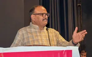 उत्तर प्रदेश: 3 विधायकों के निष्कासन पर डिप्टी सीएम ब्रजेश पाठक बोले- सपा की जमीन खिसक चुकी है