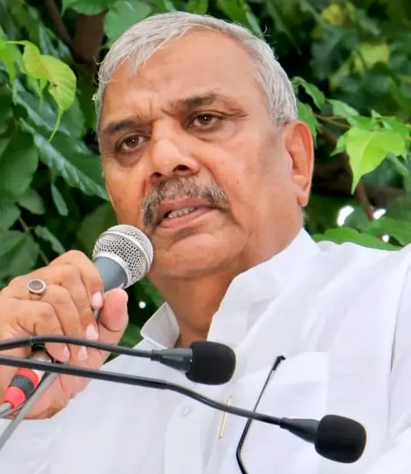 क्या उत्तर प्रदेश भारत का अभिन्न अंग है? रामभद्राचार्य का बयान उनके निजी विचार: हरेंद्र मलिक