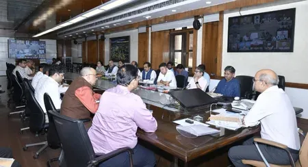 यूपी लेखपाल-बीएड परीक्षा 2026: एआई निगरानी और बायोमेट्रिक से होगी 8 लाख से अधिक अभ्यर्थियों की लाइव मॉनिटरिंग