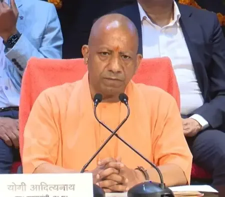 उत्तर प्रदेश में आंधी-तूफान और बिजली गिरने से 18 की मौत, CM योगी ने 24 घंटे में मुआवजे के दिए आदेश
