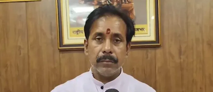 मन की बात की तारीफ, कांग्रेस पर हमला: यूपी मंत्री अनिल राजभर ने खड़गे-राहुल पर साधा निशाना