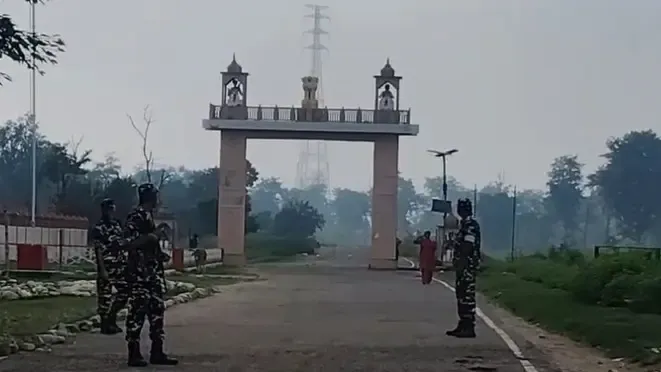 What is the Current Situation at the Banbasa Border as Nepal Stabilizes?