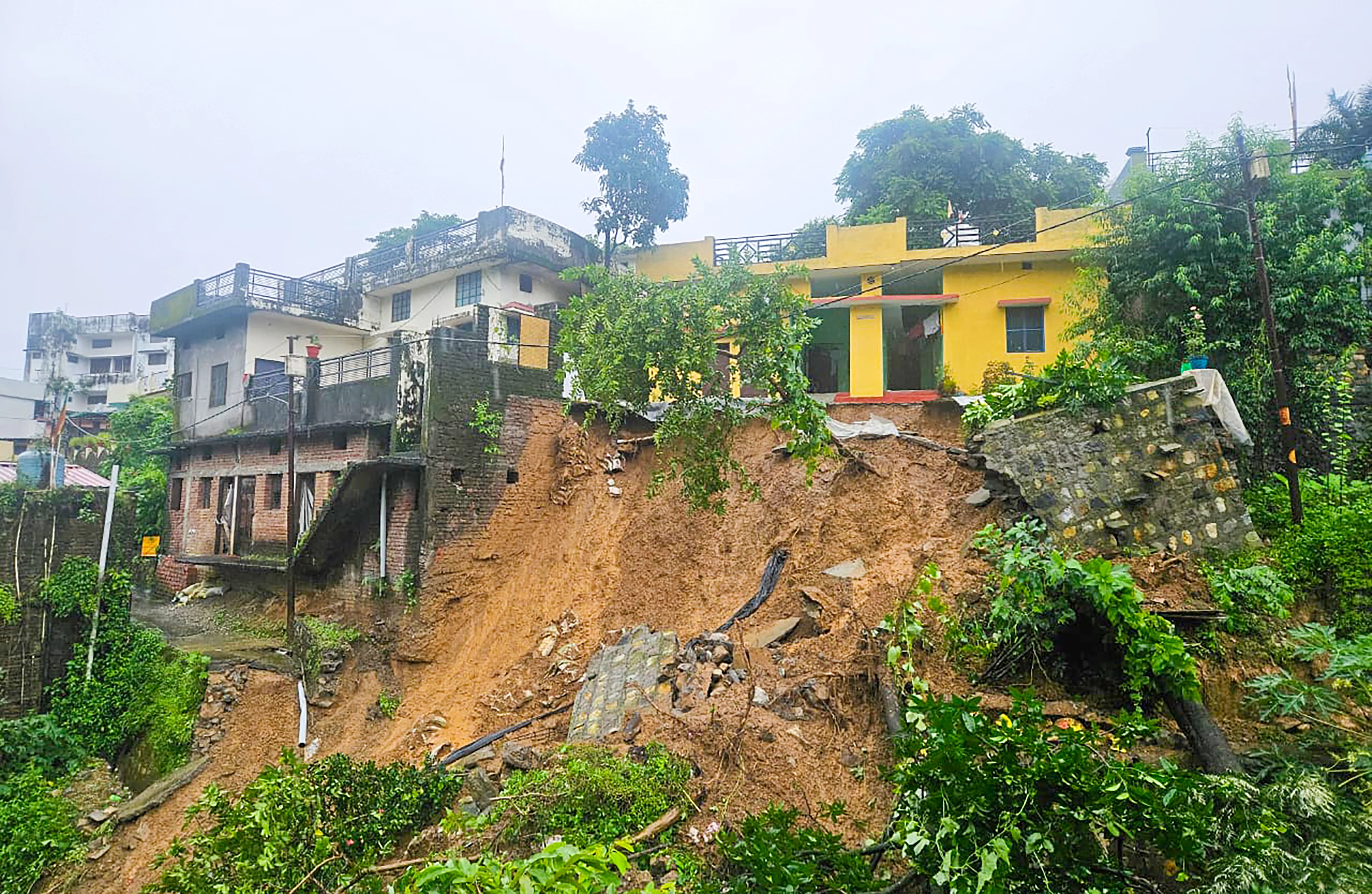 How is Uttarakhand Police Responding to the Uttarkashi Disaster?