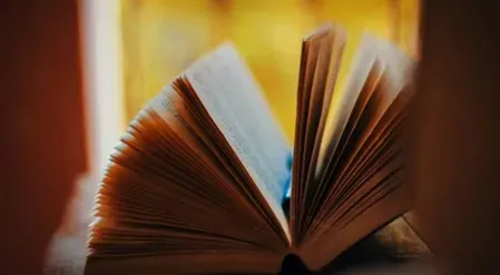 टिहरी की ई-लाइब्रेरी में रोज़ाना 35-40 विद्यार्थी, CDO वरुणा अग्रवाल ने किया निरीक्षण