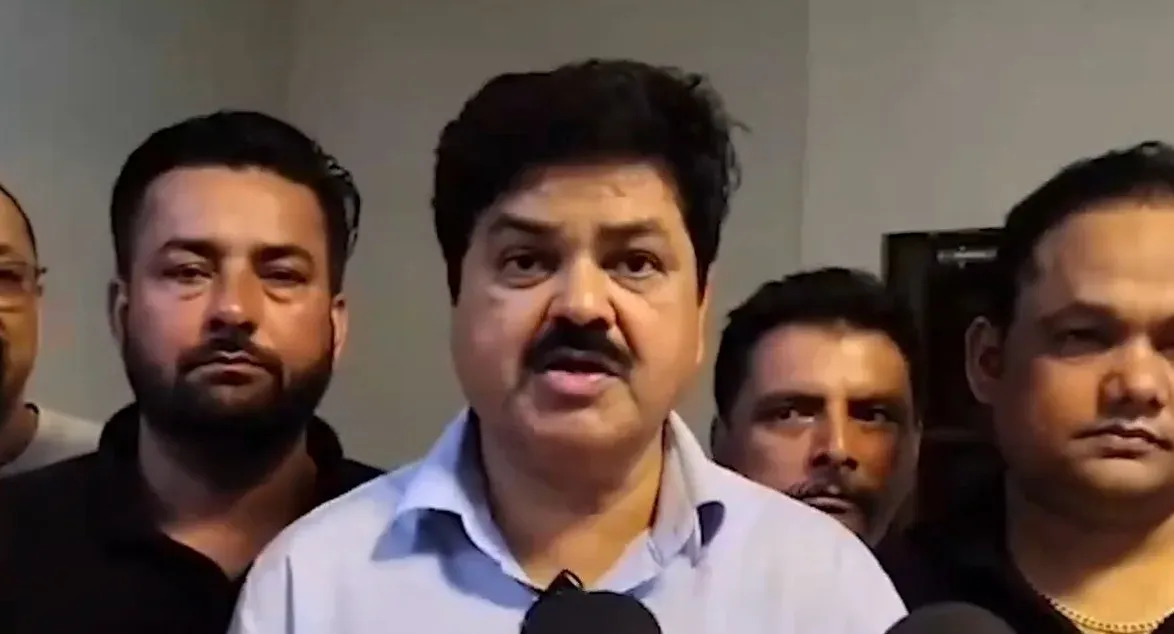 उत्तराखंड 2027 चुनाव: कांग्रेस का 'परिवर्तन संकल्प सम्मेलन' शुरू, गणेश गोदियाल ने चंपावत से भरी हुंकार