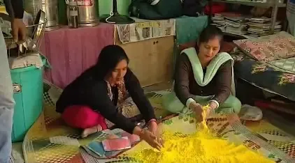 Uttarakhand Women Empowered: SHGs Craft Herbal Colors for Holi