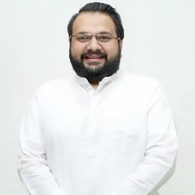 वडोदरा सांसद डॉ. हेमांग जोशी ने राहुल गांधी को भेजा 'एकता मार्च' में शामिल होने का निमंत्रण