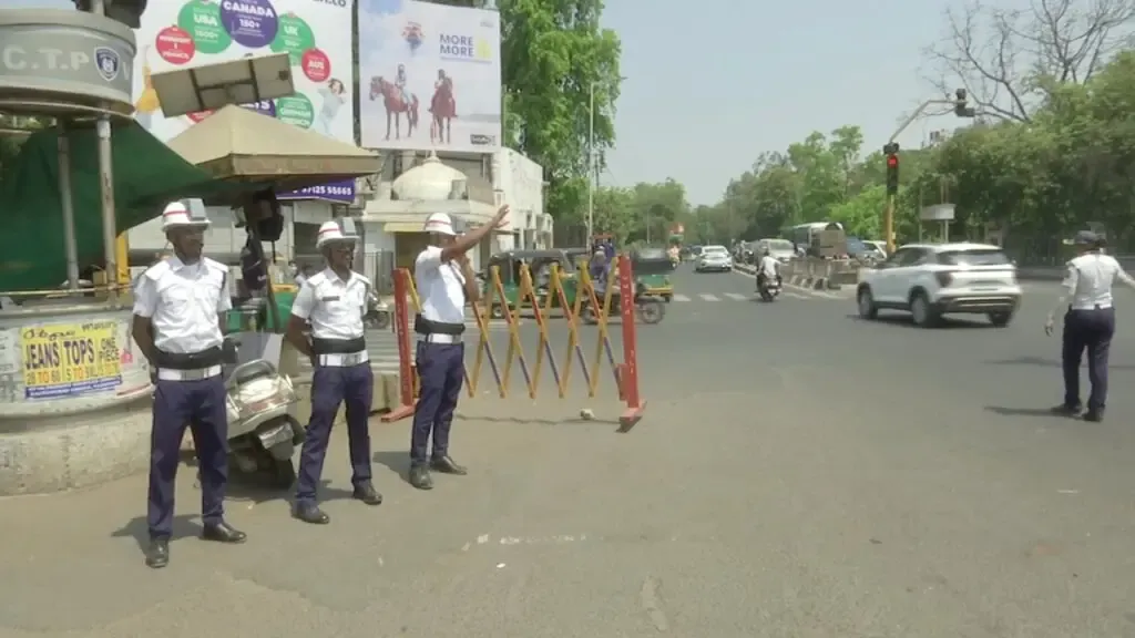 Vadodara Traffic Police to Collaborate with Former Military Personnel for Enhanced Traffic Management