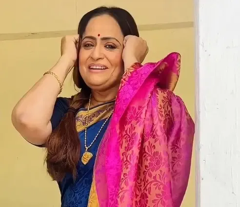 Has Vaishnavi Macdonald Revived the Nostalgia of ‘Barsaat Ki Raat’?