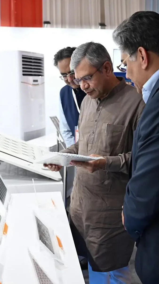Vaishnaw Flags New PCB Plant at Jewar, UP